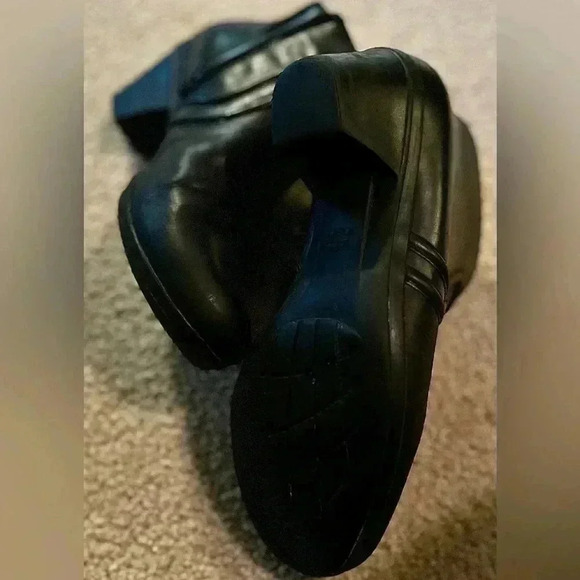 Raegan Leather Boots - Picture 5 of 5